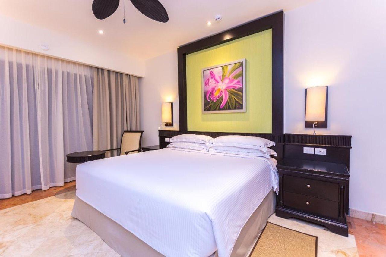 Occidental at Xcaret Destination - All Inclusive Xcaret Park Esterno foto A bedroom at the hotel