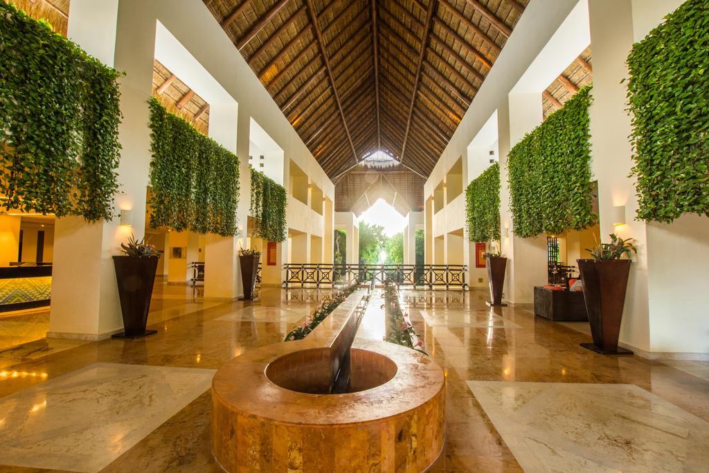 Occidental at Xcaret Destination - All Inclusive Xcaret Park Esterno foto Lobby at Grand Palladium Hotel